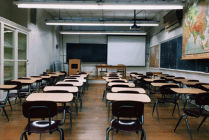 Scuola a Tempo Lungo o Tempo Corto: Pro, Contro e Salute dei Bambini